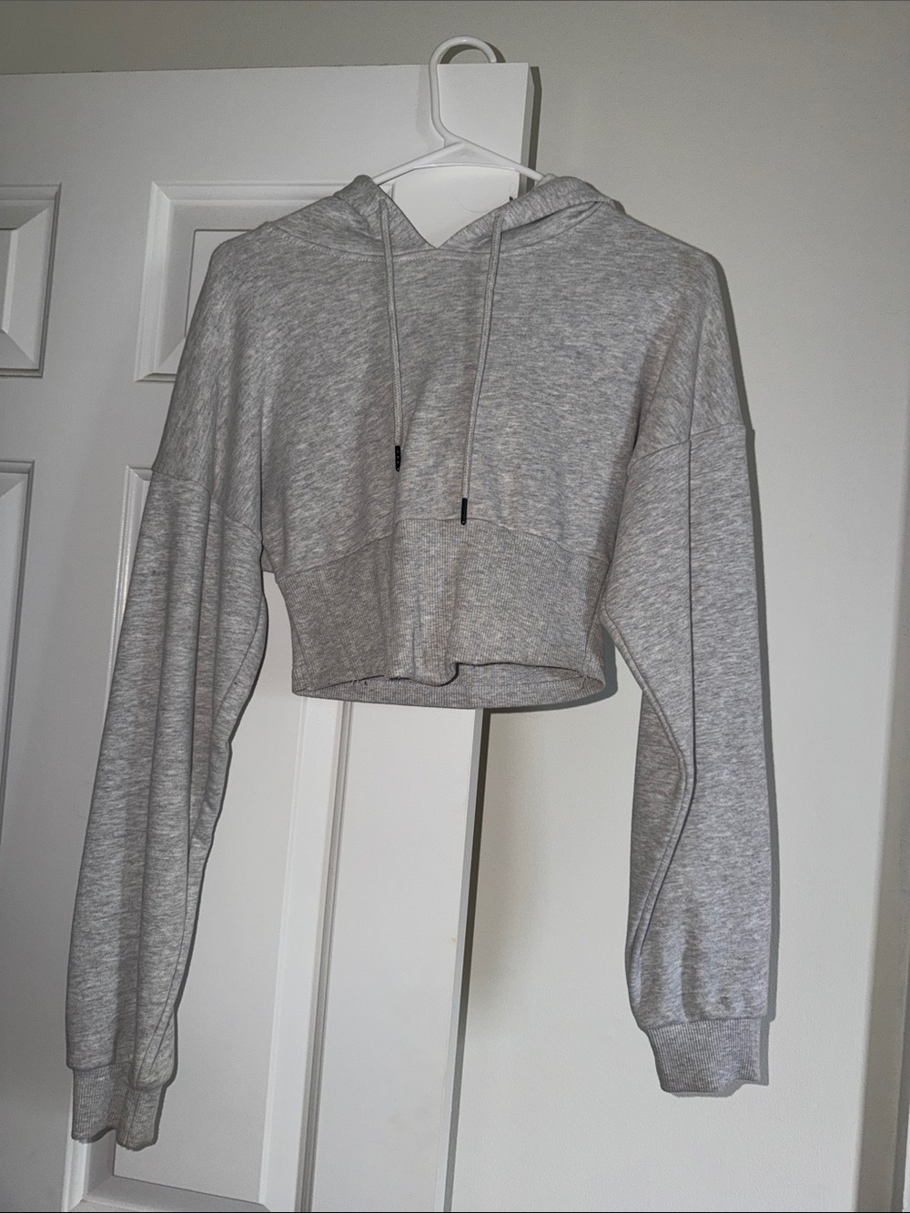 NWT Cropped Gray Hooded Sweatshirt - Lightweight Women's Pullover